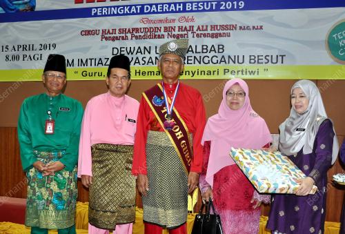 TR09_15042019_AKHYAR_WAN