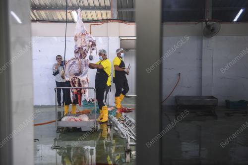 PERASMIAN RUMAH SEMBELIH TERNAKAN WAKAF TAPAI
