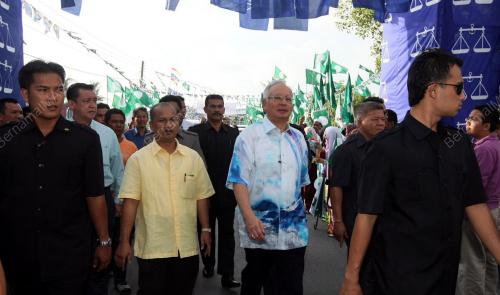 MOHD NAJIB TUN ABDUL RAZAK