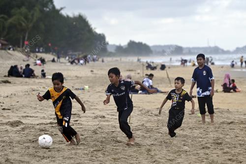 RIADAH PANTAI PULAU KEKABU
