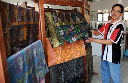 TR09_18052016_SONGKET