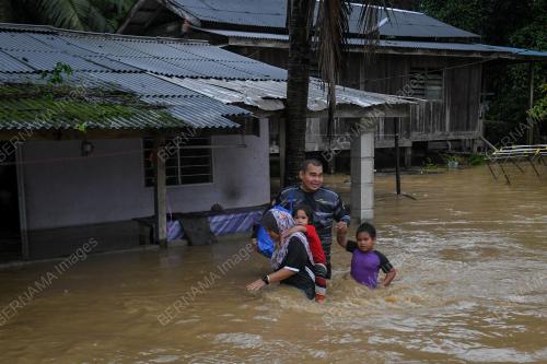 BANJIR_DUNGUN