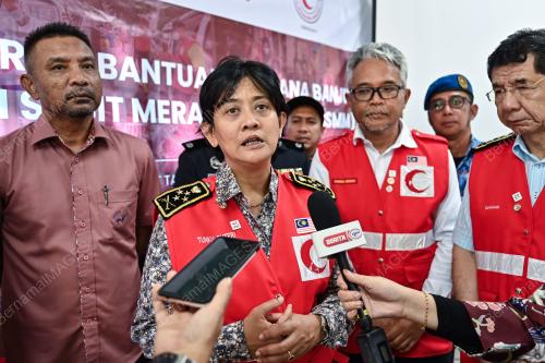 TUNKU PUTERI INTAN SAFINAZ