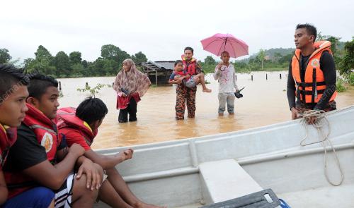 TR09_20122014_BANJIR