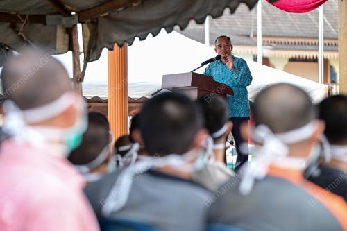 PELEPASAN BANDUAN SECARA LESEN
