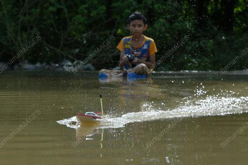 BANJIR DI KEMAMAN