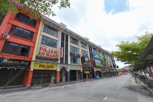 PERINTAH KAWALAN PERGERAKAN