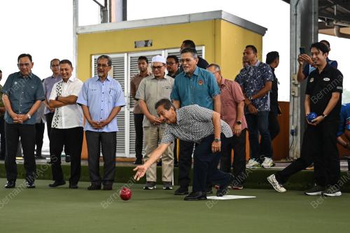 SULTAN MIZAN ZAINAL ABIDIN