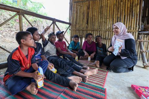 PROF DR KHATIJAH OMAR