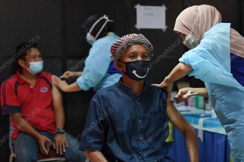 JEJAK VAKSIN COVID-19 UniSZA