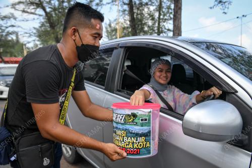 TABUNG MISI BANTUAN BANJIR
