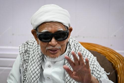 TAN SRI ABDUL HADI AWANG