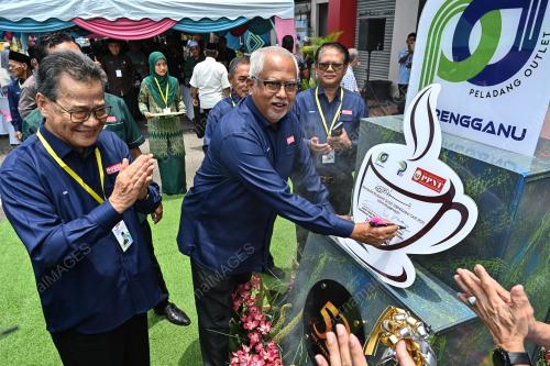DATUK MAHFUZ OMAR