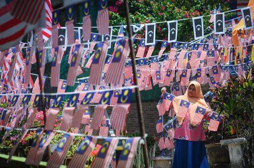 JALUR GEMILANG HIASI RUMAH