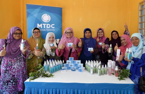TR10_01052018_MINYAK_BN201804307130