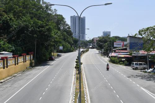 SEKATAN PERGERAKAN PENUH
