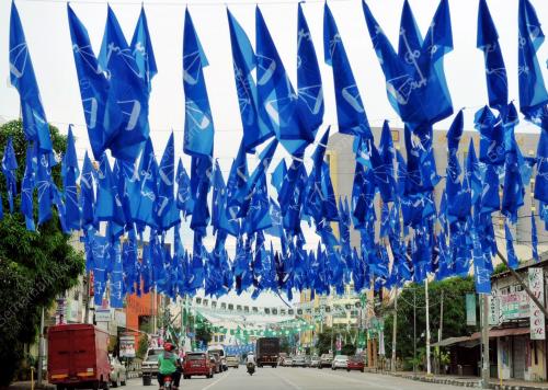 TR10_03052013_BENDERA_BN