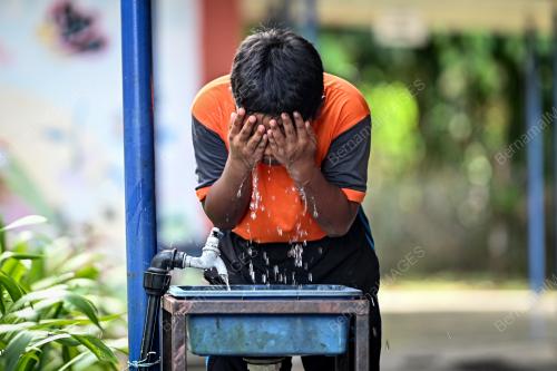 TINJAUAN SEKOLAH