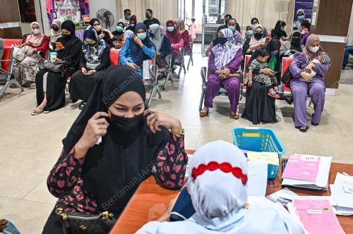 KLINIK KESIHATAN MANIR