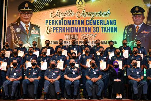 DATUK SERI MOHAMMAD HAMDAN WAHID