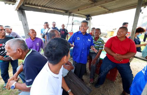 DATUK SERI AHMAD SAID