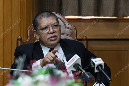 TAN SRI JOHARI ABDUL