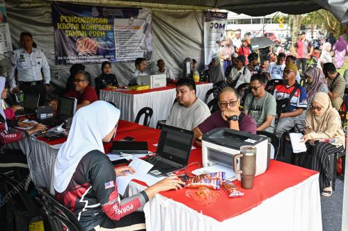 DATUK NIK NASARUDIN MOHD ZAWAWI