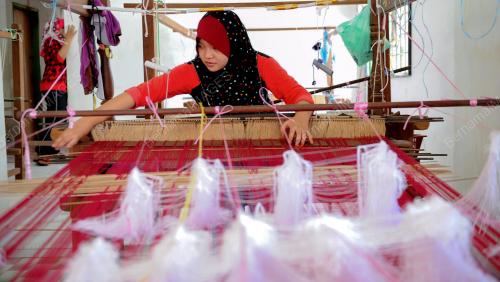 TR10_18052016_SONGKET