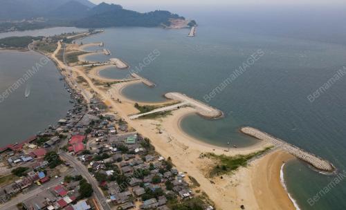 MUARA SUNGAI PAKA