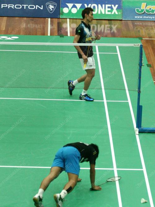 TR10_21022011_BADMINTON