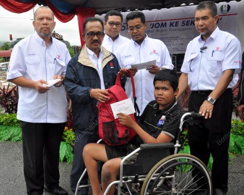 TR10_21122014_ROSLI