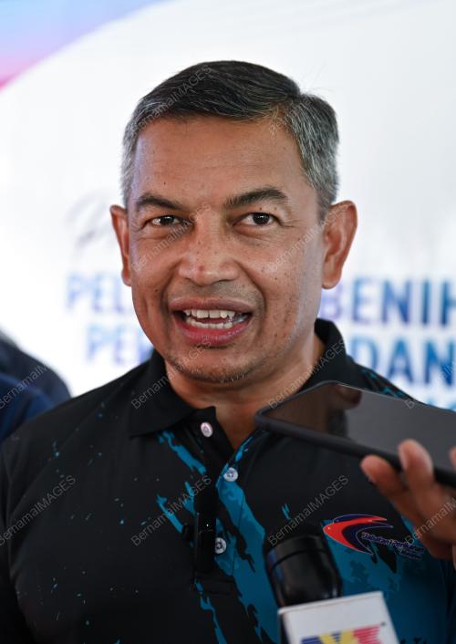 DATUK DR AZMAN IBRAHIM