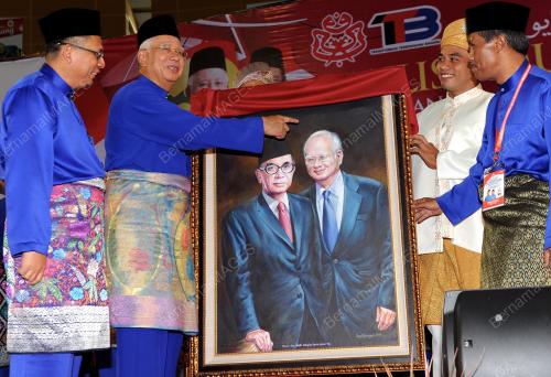 TR10_22082015_PM_UMNO