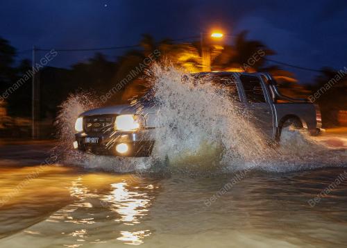 BANJIR DUNGUN