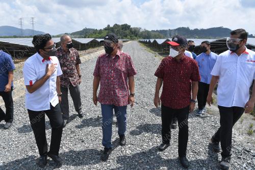 DATUK SERI DR AHMAD SAMSURI MOKHTAR