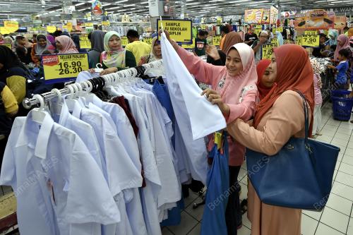 TR10_27122018_KEMBALI_SEKOLAH_BN201808055000