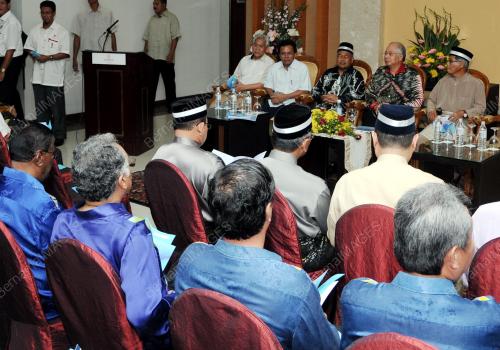 DATUK SERI MOHD NAJIB TUN ABDUL RAZAK