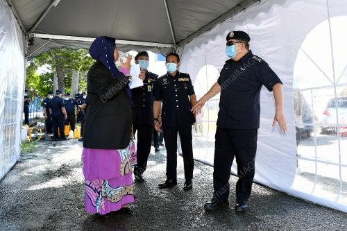 DATUK ROSLEE CHIK