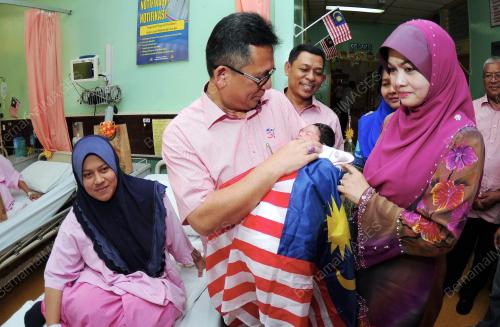 TR10_31082014_BAYI_MERDEKA