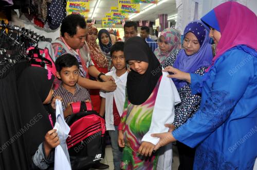 TR10_31122015_ANAK_YATIM