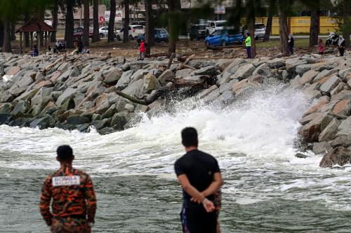 LEMAS DI PANTAI SURA TENGAH