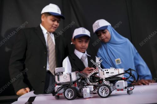 ROBOTIK_SEKOLAH
