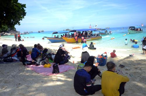 TINJAUAN MUSIM CUTI SEKOLAH