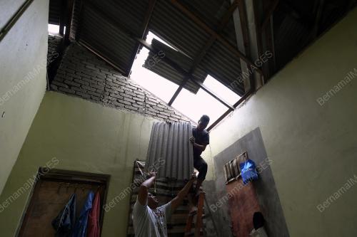 TR11_03012019_PABUK_RUMAH