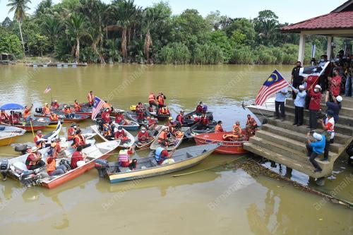 DATUK SERI TUAN IBRAHIM TUAN MAN
