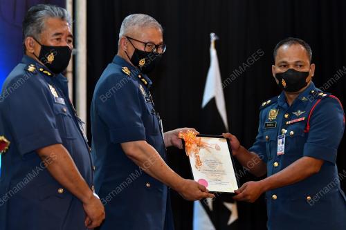 DATUK SERI MOHAMMAD HAMDAN WAHID
