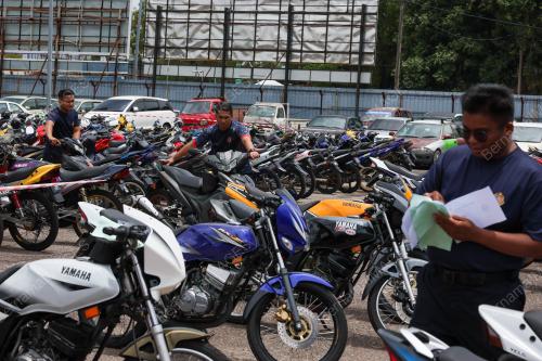 OPERASI KHAS MOTOSIKAL