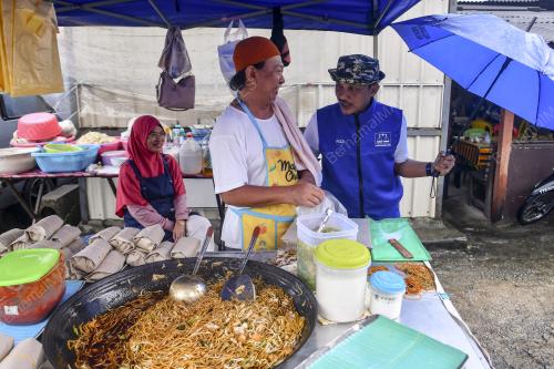 DATUK ROZI MAMAT