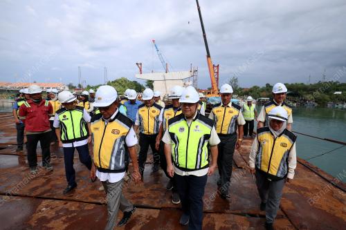 DATUK SERI ALEXANDER NANTA LINGGI
