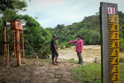 TINJAUAN PARAS AIR SUNGAI HULU DUNGUN